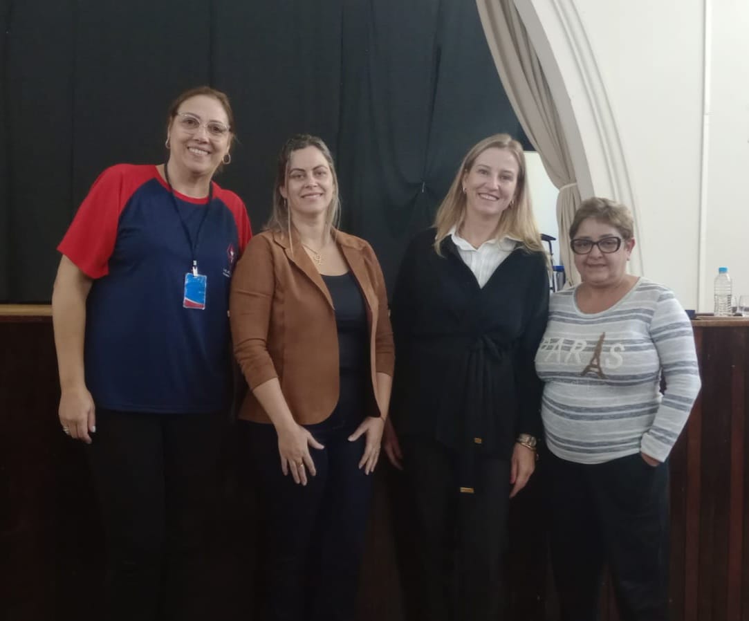 PALESTRA IEE ANNES DIAS