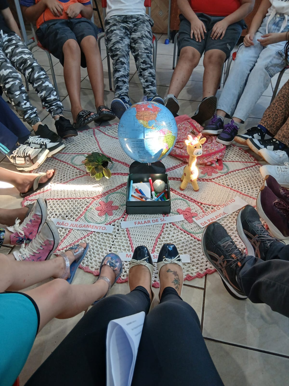 Círculos de boas-vindas no volta às aulas 2026